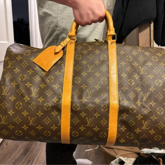 Louis Vuitton🔥 EUC • Keepall 55 (comes with dustbag and luggage tag) - Picture 5 of 12